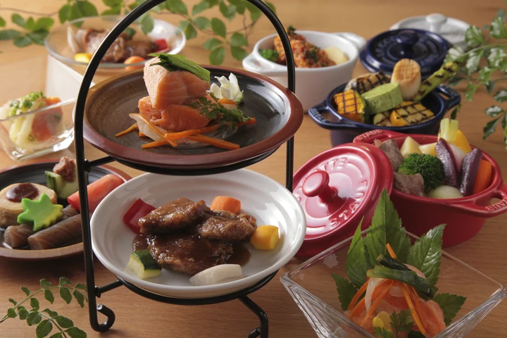 栃木県・宇都宮の豊かな風土に育まれた食材を取り入れた、ホテルニューイタヤのシェフが仕立てる前菜